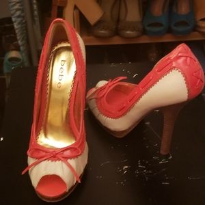 Bebe stiletto's